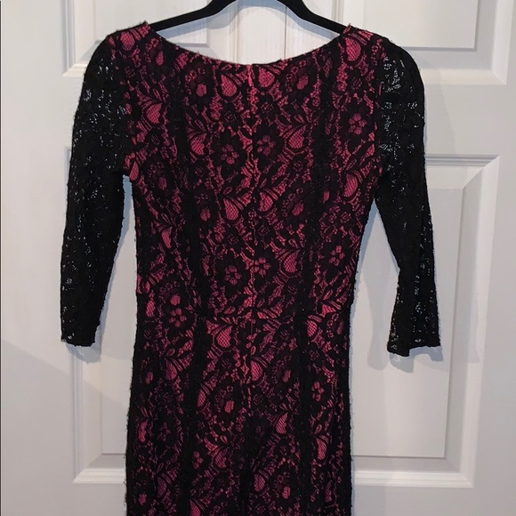 Erin lace overlay 3/4 sleeves cocktail short form fitting black classy dress - Picture 3 of 8